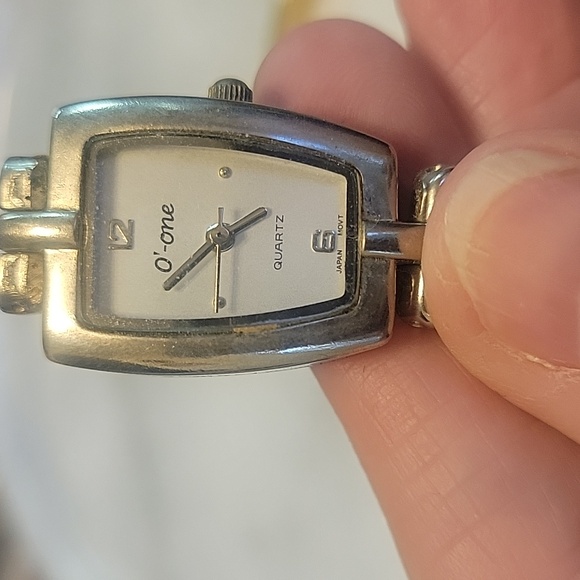 Estate Lot Of Watches - Picture 5 of 6